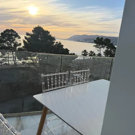 With Balcony And Sea View Apartment Lezhe